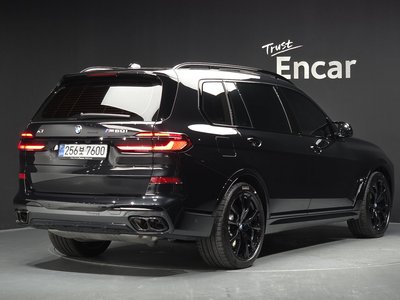 2025 BMW X7 照片 3