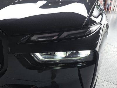 2025 BMW X7 照片 9