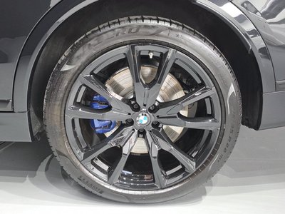 2025 BMW X7 照片 8