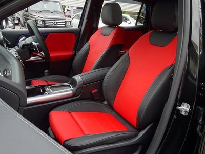 MERCEDES-BENZ GLA - 10