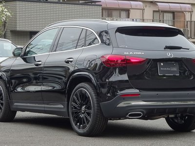 MERCEDES-BENZ GLA - 6