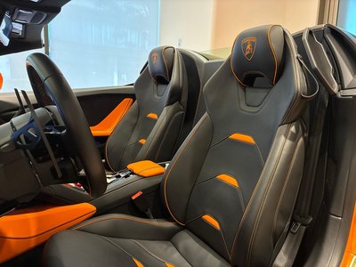 صورة 6 لـ 2022 Lamborghini HURACAN SPYDER