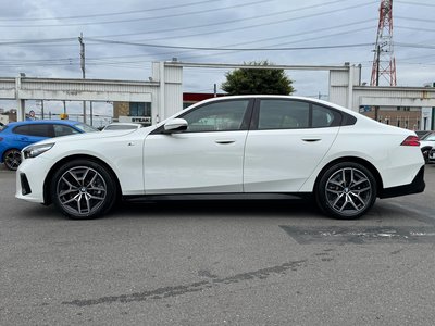 BMW 5 SERIES - 5