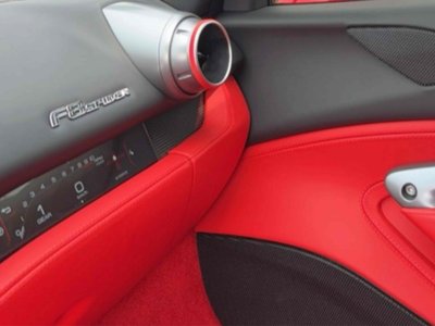 FERRARI F8 SPIDER - 6