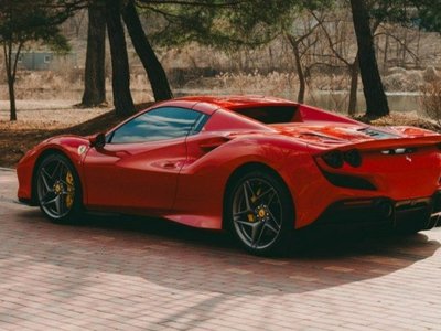 FERRARI F8 SPIDER - 4