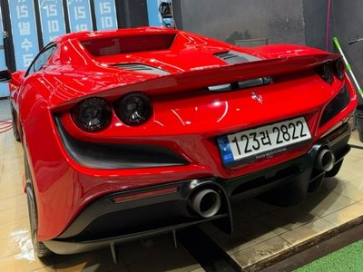 FERRARI F8 SPIDER - 3