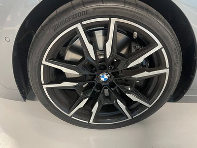 2025 BMW 8 SERIES 照片 8