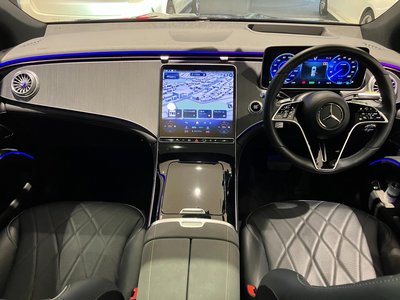 MERCEDES-BENZ EQS - 10