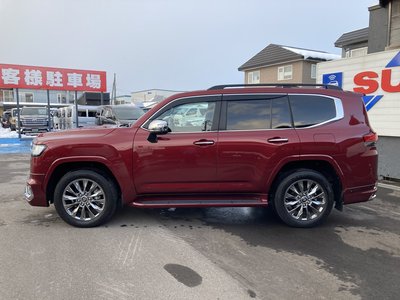 TOYOTA LAND CRUISER 300 - 5