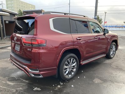 TOYOTA LAND CRUISER 300 - 6