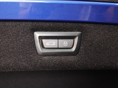 2023 BMW 8 SERIES 缩略图 25