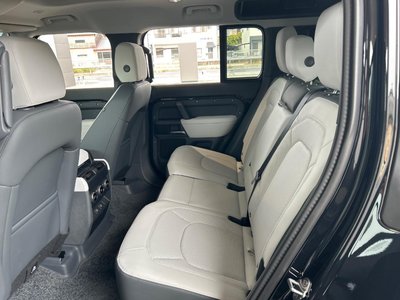 2025 LAND Rover DEFENDER — миниатюра 90