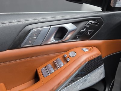 2022 BMW X7 缩略图 27
