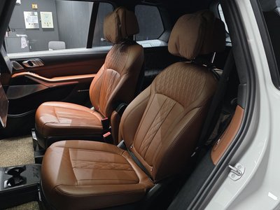 2022 BMW X7 缩略图 21