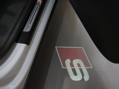 2024 AUDI Q8 photo 10