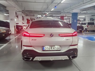 صورة 5 لـ 2026 BMW X6