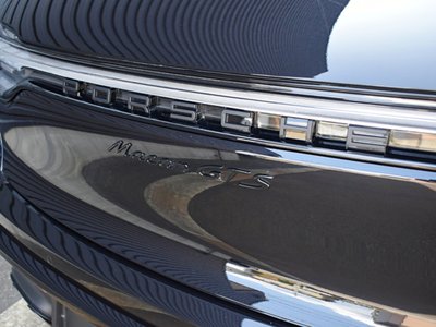 صورة مصغرة 17 لـ 2023 Porsche MACAN