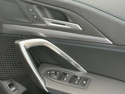 2025 BMW X1 — миниатюра 15