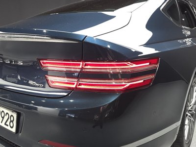 GENESIS G80 (RG3) - 10