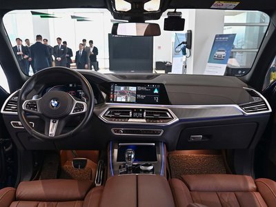 صورة 5 لـ 2023 BMW X5