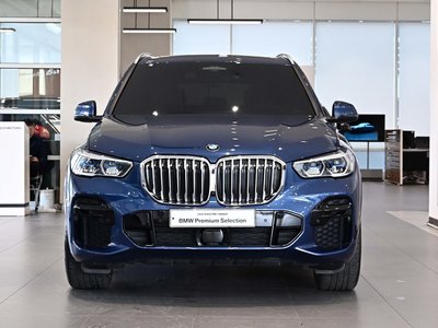 صورة 2 لـ 2023 BMW X5