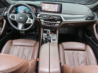 BMW 5 SERIES - 5