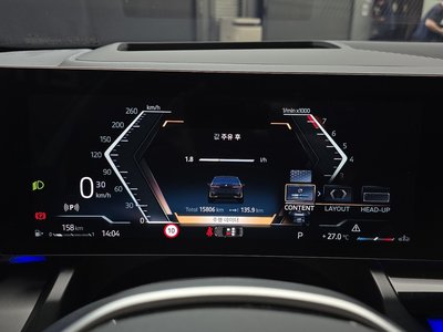 2025 BMW 5 SERIES 照片 8