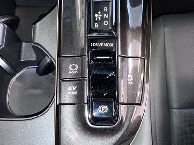 صورة مصغرة 31 لـ 2023 Toyota CROWN SPORT