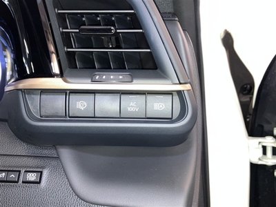 صورة مصغرة 26 لـ 2023 Toyota CROWN SPORT