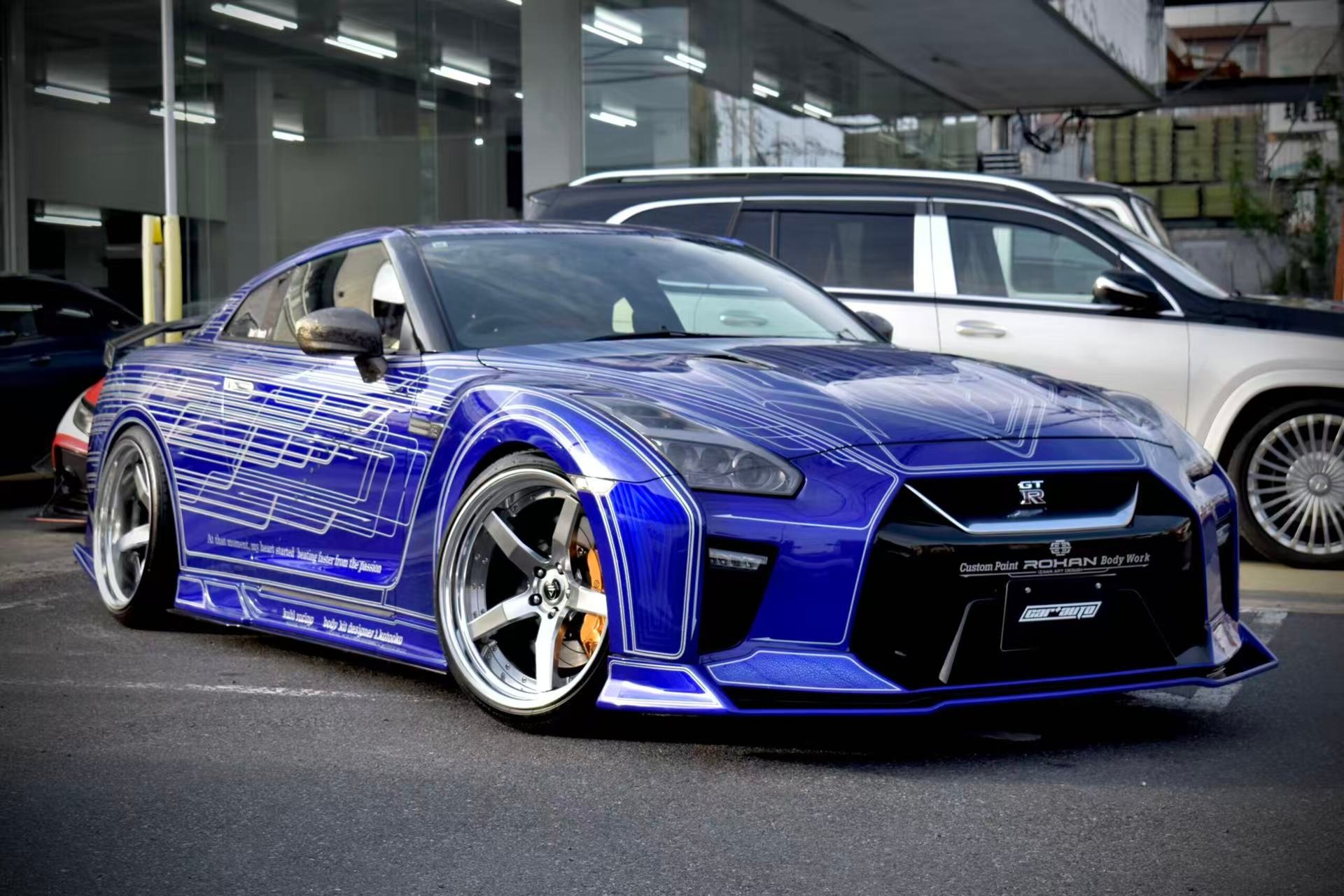 NISSAN GT-R - View 1