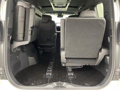صورة مصغرة 26 لـ 2023 Toyota ALPHARD