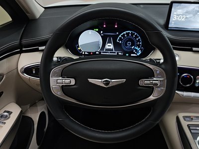 2023 Genesis GV70 — миниатюра 19