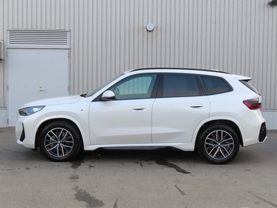 صورة 8 لـ 2025 BMW X1