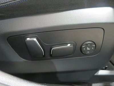 BMW 5 SERIES - 10