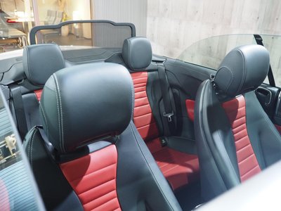 MERCEDES-BENZ E-CLASS CABRIOLET - 9