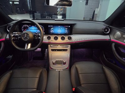 MERCEDES-BENZ E-CLASS - 4