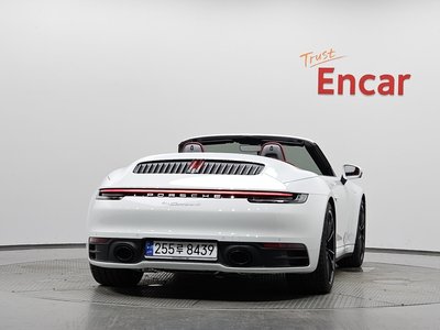 صورة 3 لـ 2024 Porsche 911