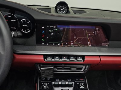 صورة مصغرة 13 لـ 2024 Porsche 911
