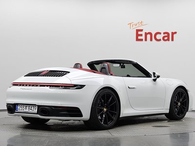 صورة 4 لـ 2024 Porsche 911