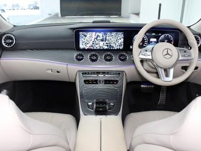 MERCEDES-BENZ CLS - 2