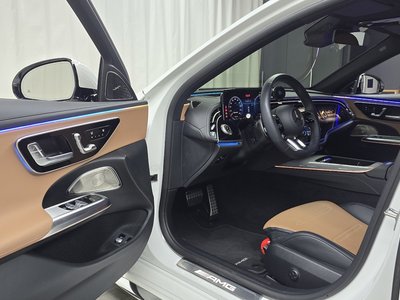 MERCEDES-BENZ E-CLASS - 10