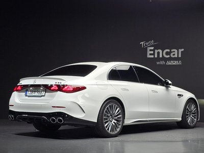 MERCEDES-BENZ E-CLASS - 4