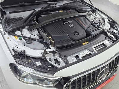 MERCEDES-BENZ E-CLASS - 7