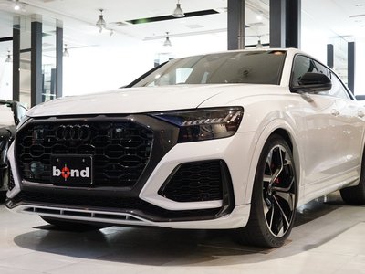 AUDI RS Q8 - 1