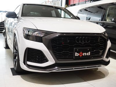 AUDI RS Q8 - 4