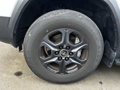 TOYOTA LAND CRUISER 300 - 9