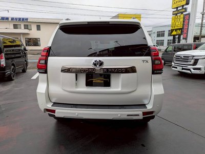 TOYOTA LAND CRUISER - 7