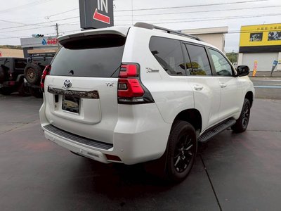 TOYOTA LAND CRUISER - 6