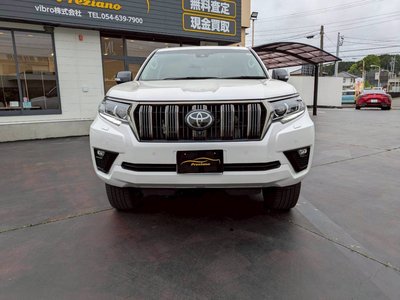 TOYOTA LAND CRUISER - 3