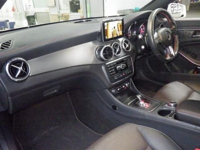 2013 Mercedes-BENZ MERCEDES-BENZ AMG photo 2